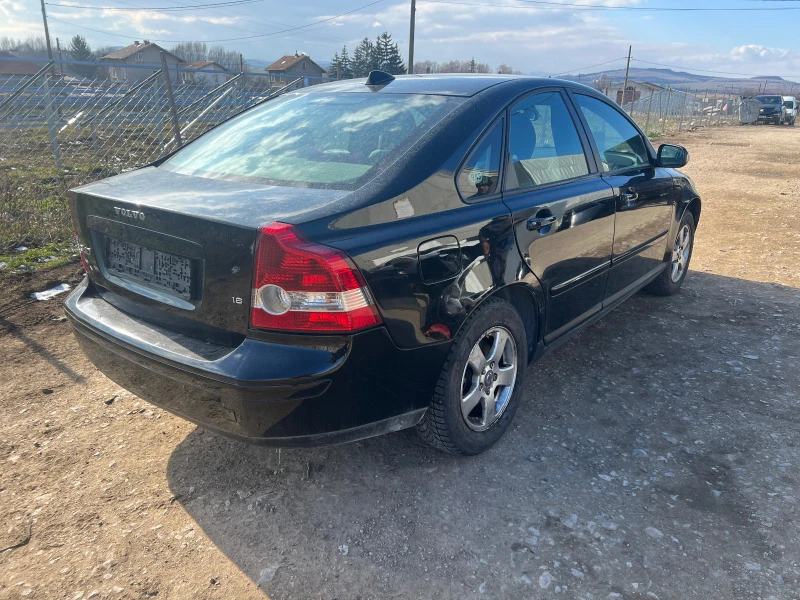 Volvo S40 1.6i, снимка 3 - Автомобили и джипове - 39606117