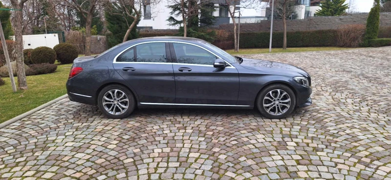 Mercedes-Benz C 220, снимка 3 - Автомобили и джипове - 46905410