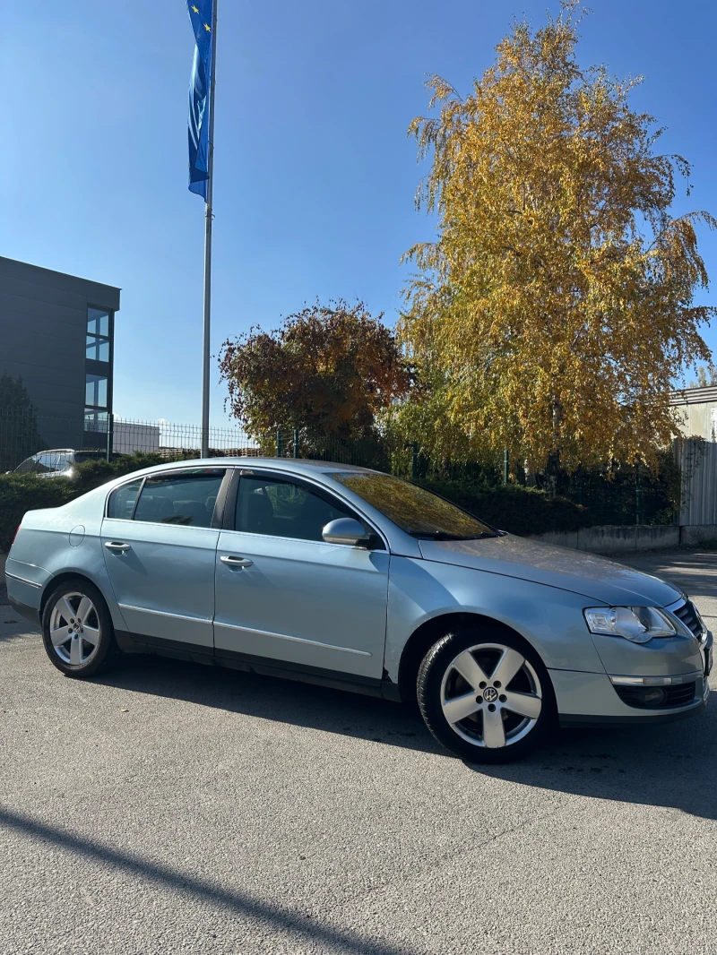 VW Passat, снимка 5 - Автомобили и джипове - 47787519