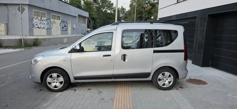 Dacia Dokker 1.6i LPG Euro 6, снимка 2 - Автомобили и джипове - 52568009