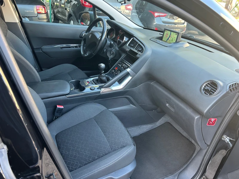Peugeot 3008 НАВИ-LED-ИТАЛИЯ!, снимка 7 - Автомобили и джипове - 51727747