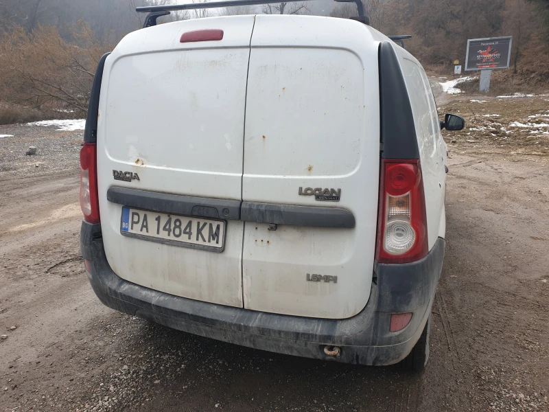 Dacia Logan, снимка 3 - Автомобили и джипове - 52736528
