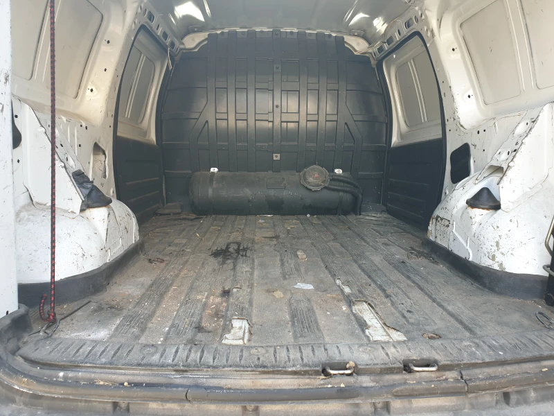 Dacia Logan, снимка 9 - Автомобили и джипове - 52736528