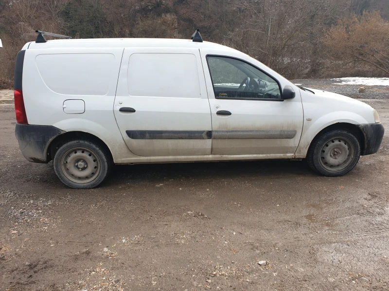 Dacia Logan, снимка 2 - Автомобили и джипове - 52736528