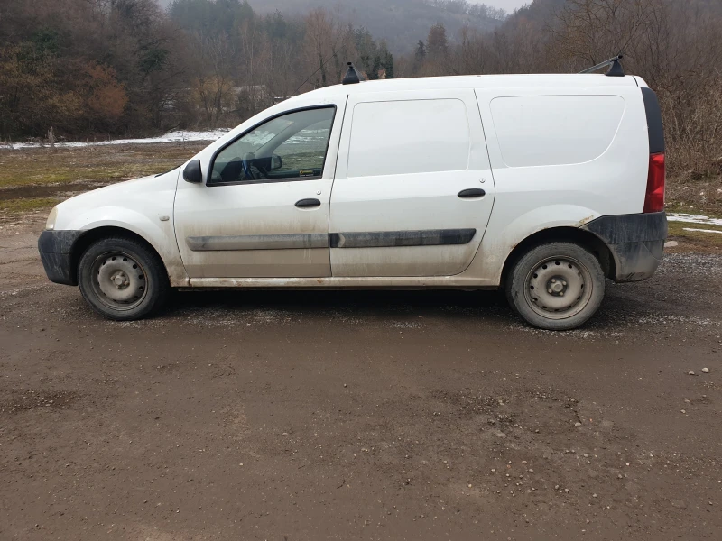 Dacia Logan, снимка 7 - Автомобили и джипове - 52736528