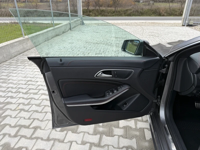 Mercedes-Benz CLA 220 AMG ШВЕЙЦАРИЯ, снимка 9 - Автомобили и джипове - 52555652