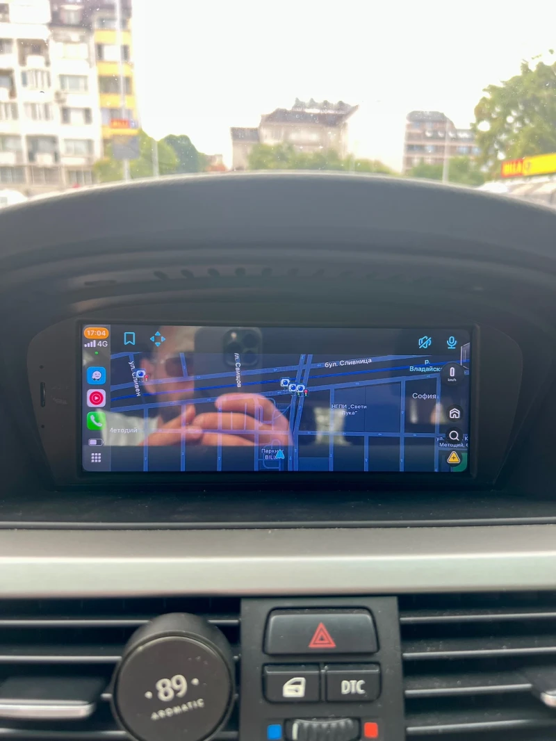 BMW 320 i, снимка 10 - Автомобили и джипове - 52714293