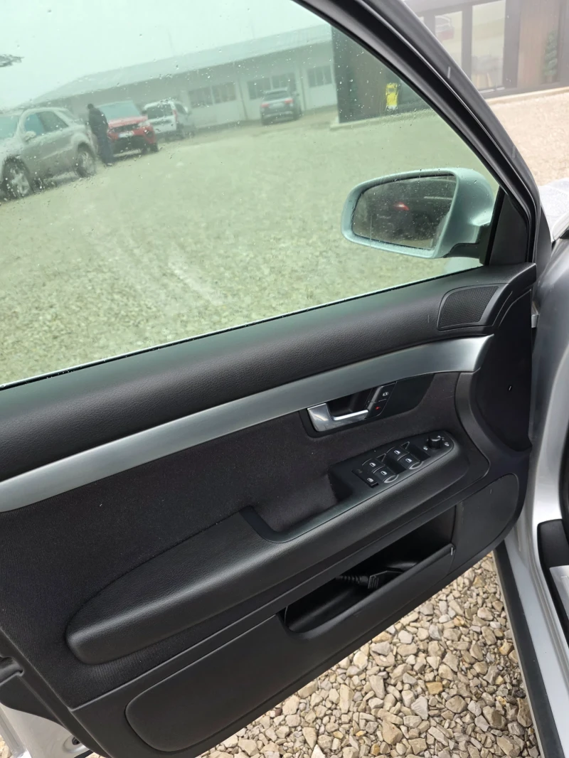 Audi A4, снимка 8 - Автомобили и джипове - 53122390