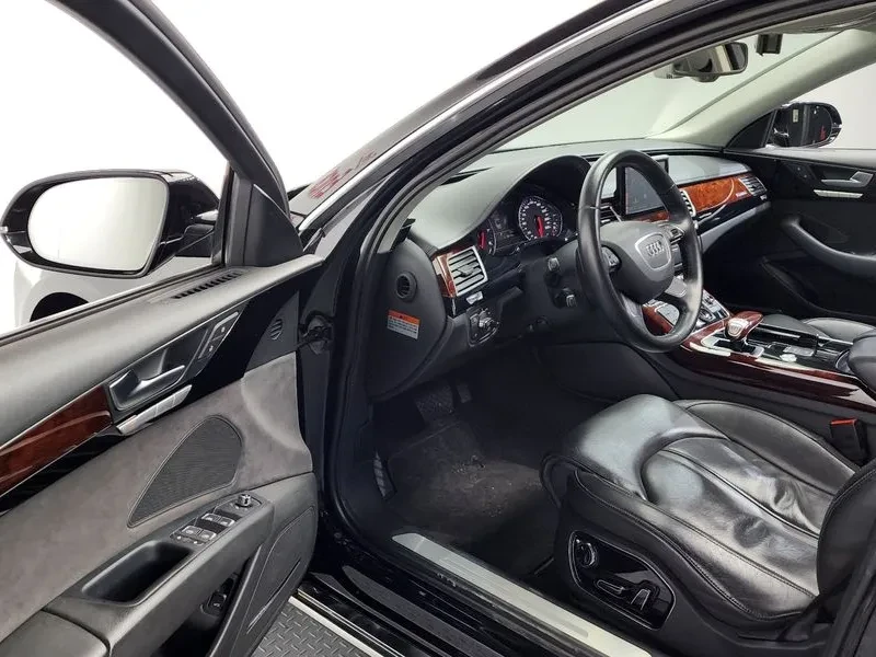 Audi A8 4.2 Fsi Quattro, снимка 10 - Автомобили и джипове - 54189324