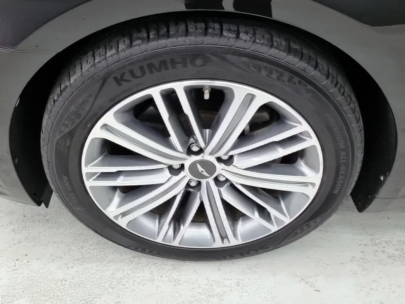 Genesis G80 3.3, снимка 11 - Автомобили и джипове - 54421028