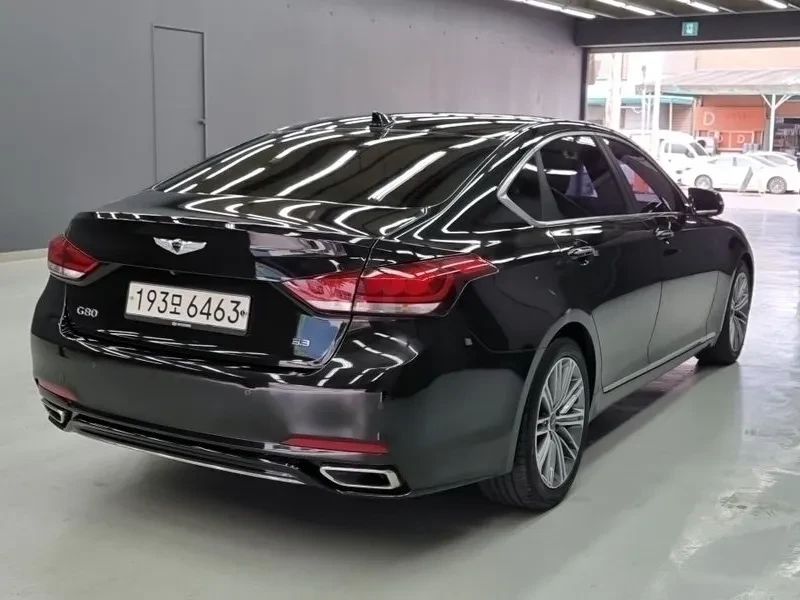 Genesis G80 3.3, снимка 2 - Автомобили и джипове - 54421028
