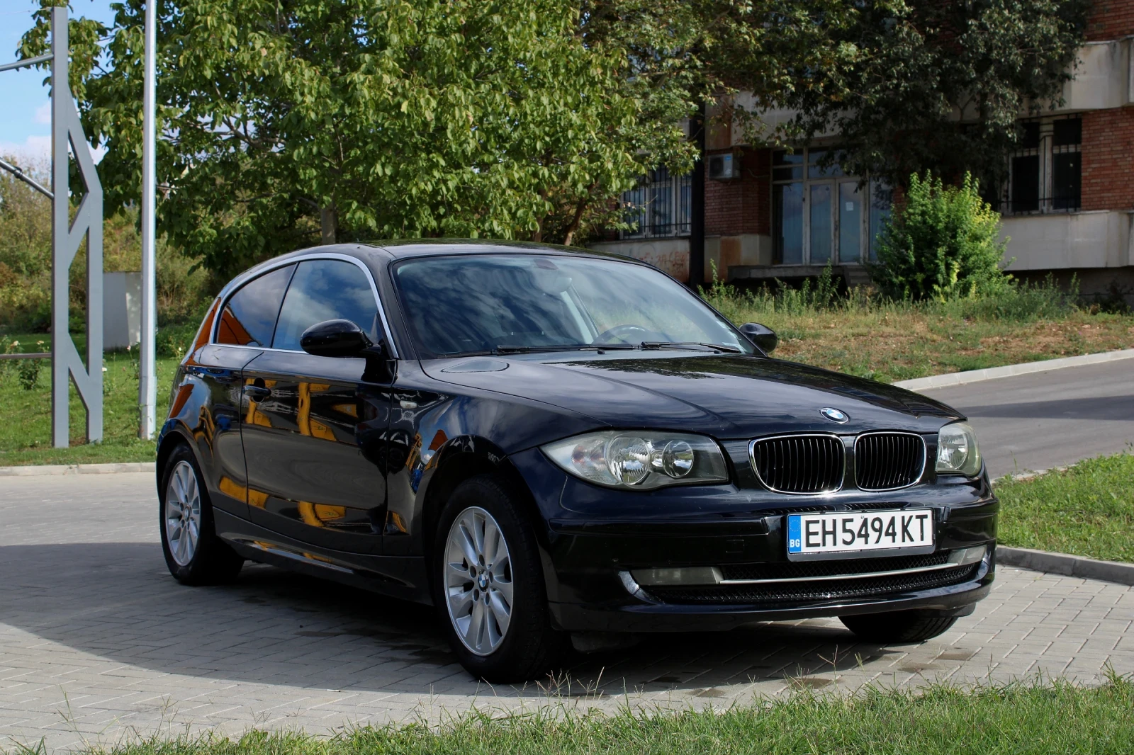 BMW 116 2.0 D, снимка 1
