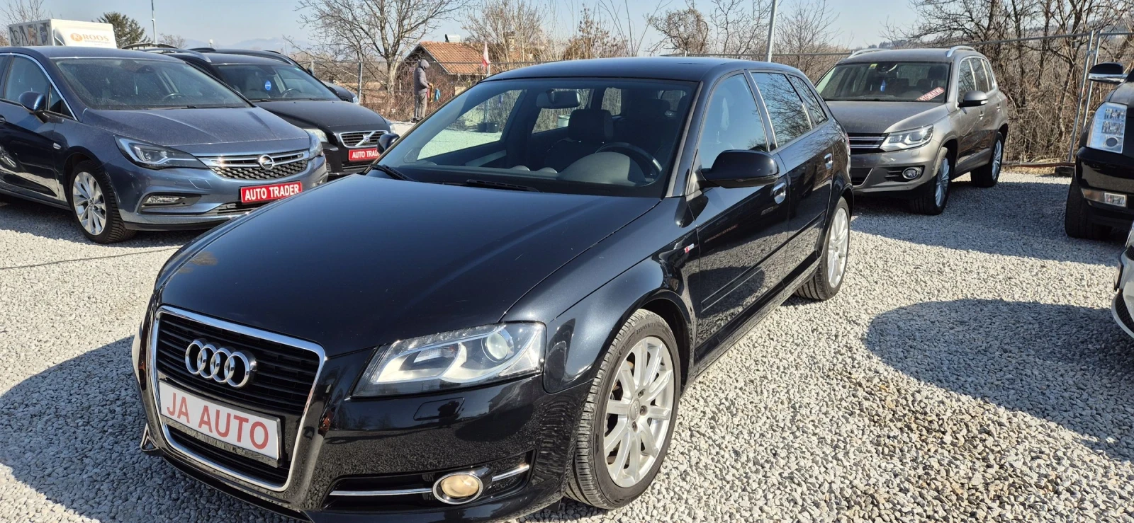 Audi A3 1.2T-105кс.  NAVY | Mobile.bg — изображение 1
