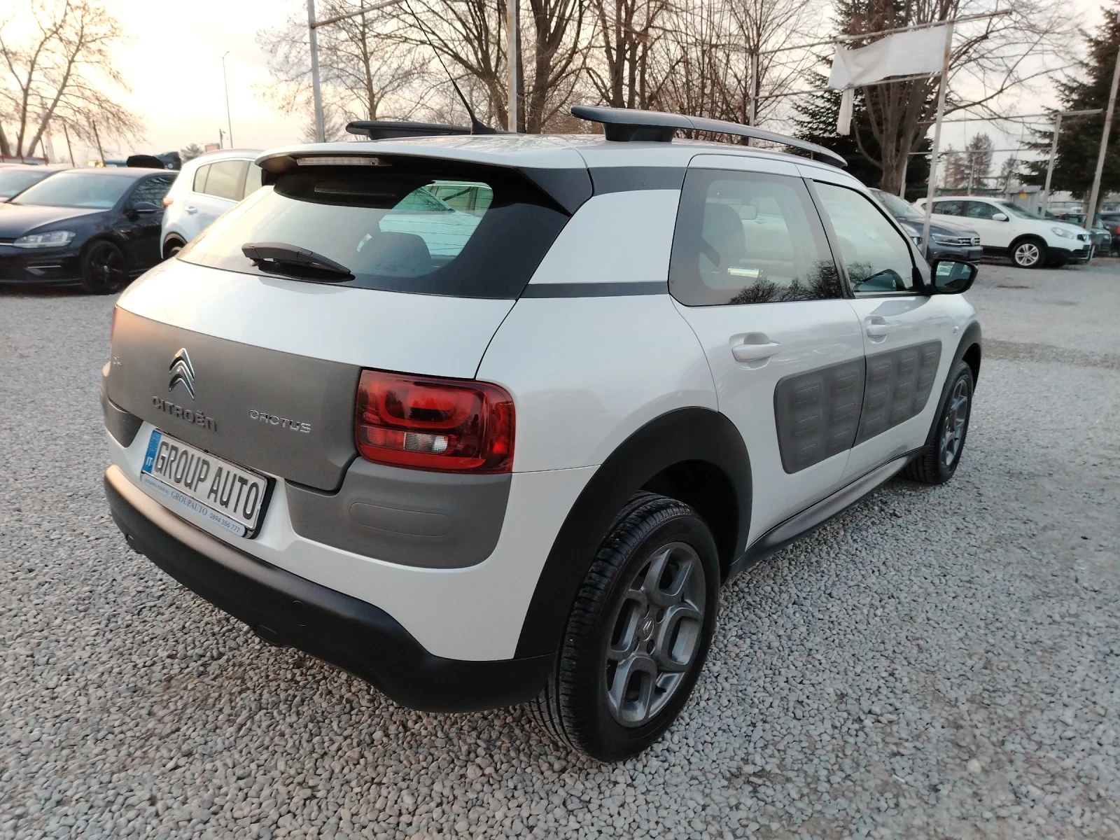 Citroen C4 Cactus 1.6E-HDI-92к.с/НАВИГАЦИЯ/АВТОМАТИК /КЛИМАТРОНИК!!! - изображение 7