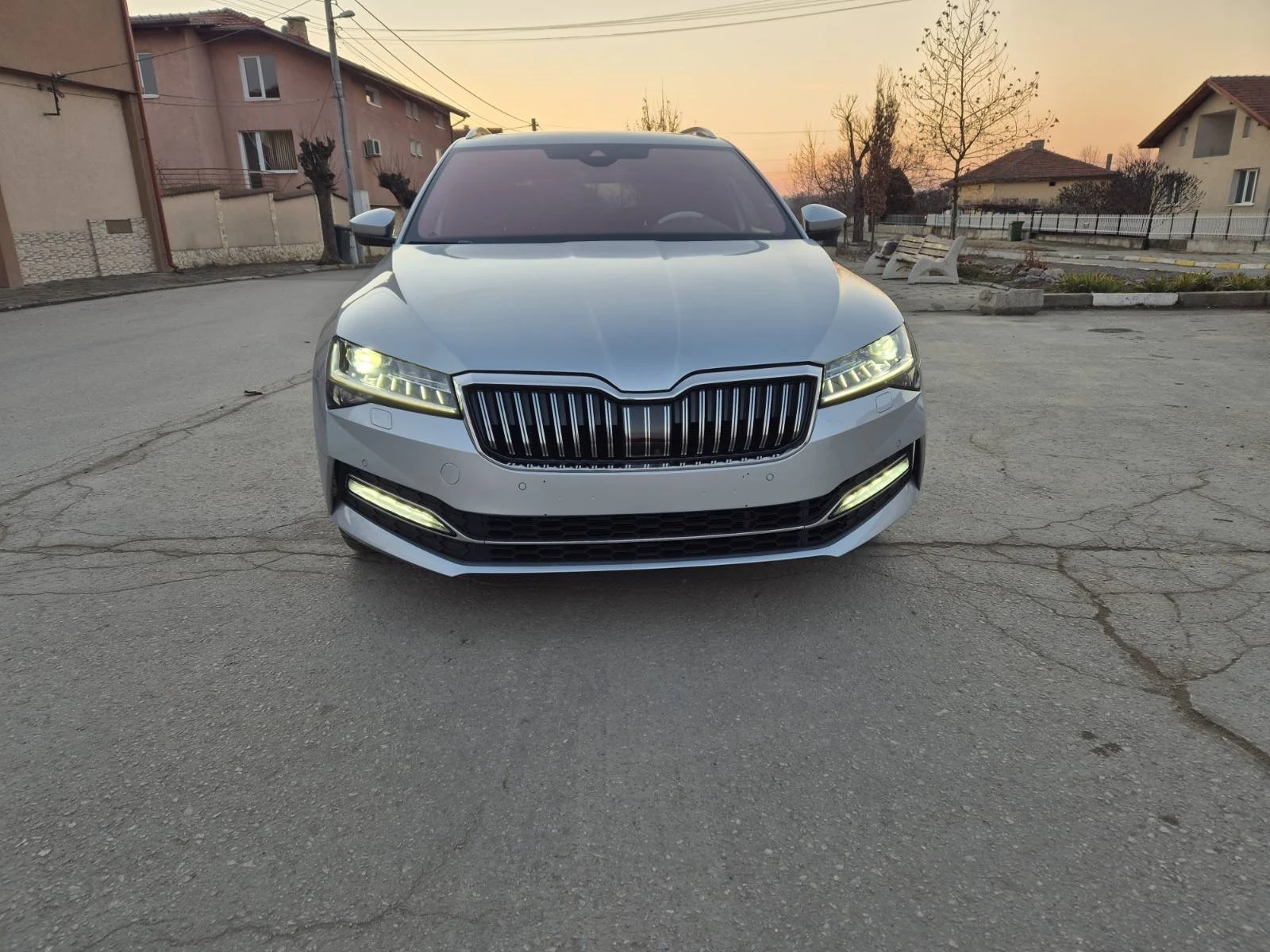 Skoda Superb 4X4 ! Gas ! 2.0Т ! - изображение 9