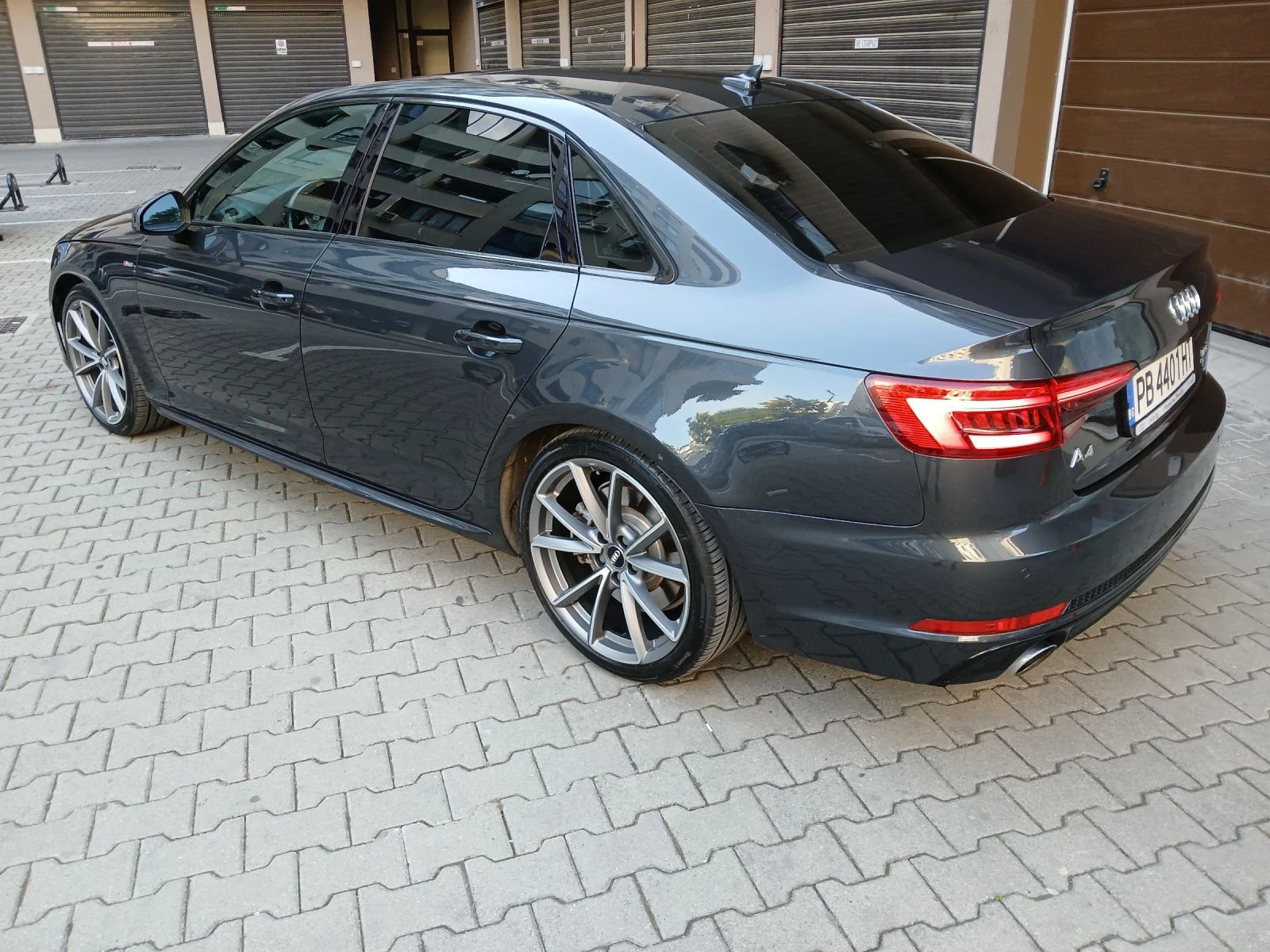 Audi A4 AUDI A4 2.0 TFSI 3x S line - изображение 4