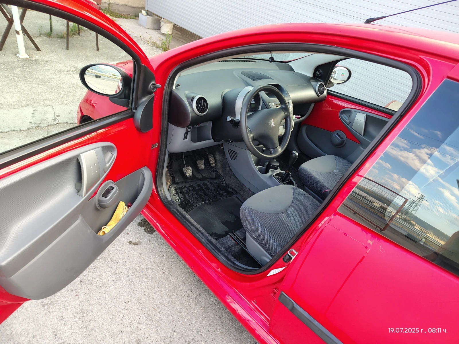 Peugeot 107 1.0 Gaz - изображение 10
