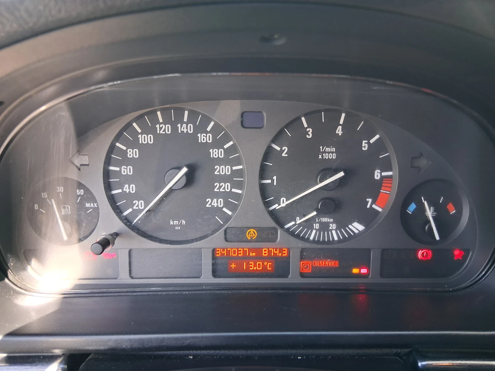 BMW 523  - изображение 5