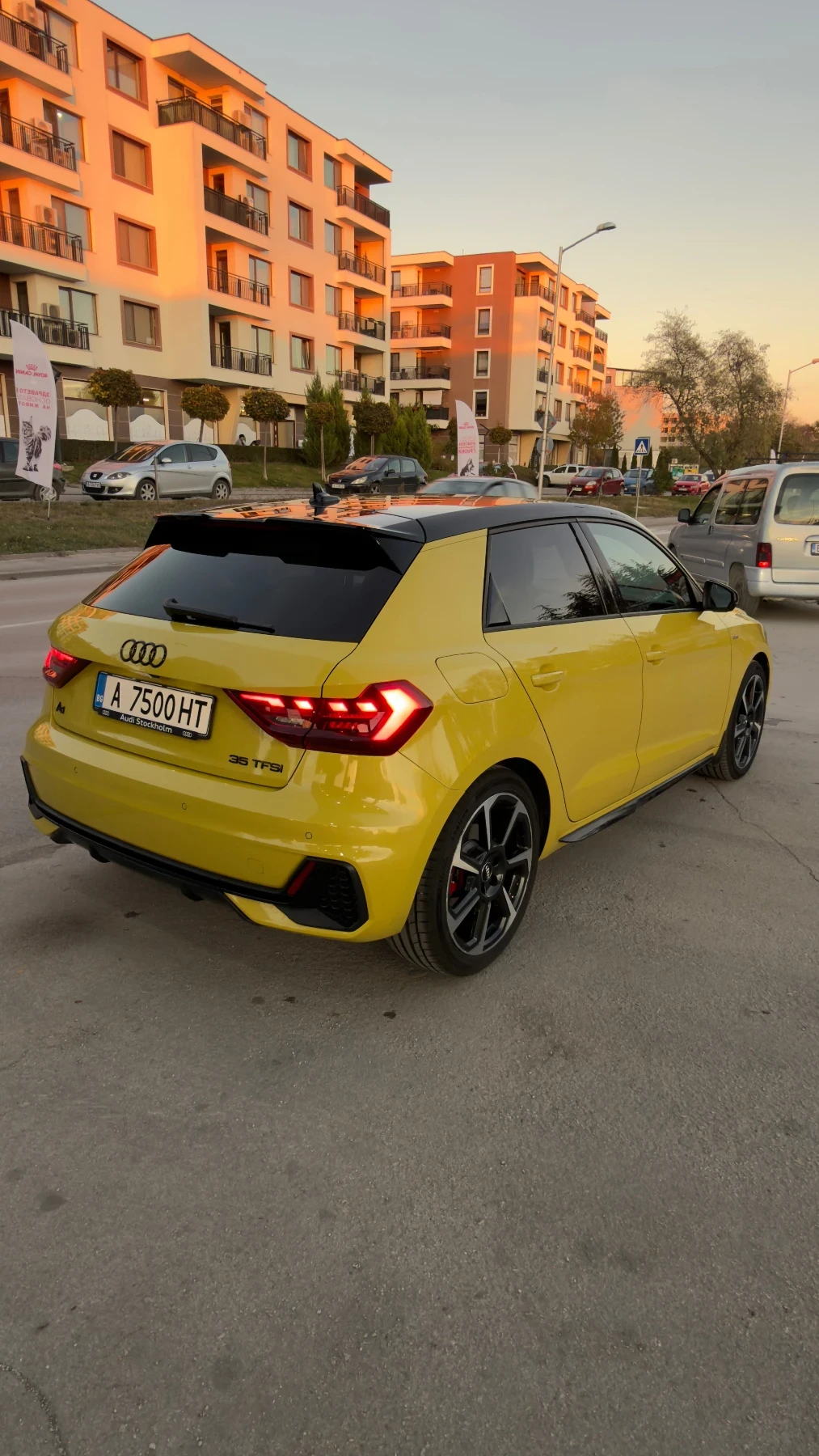 Audi A1 35tfsi s-line - изображение 4