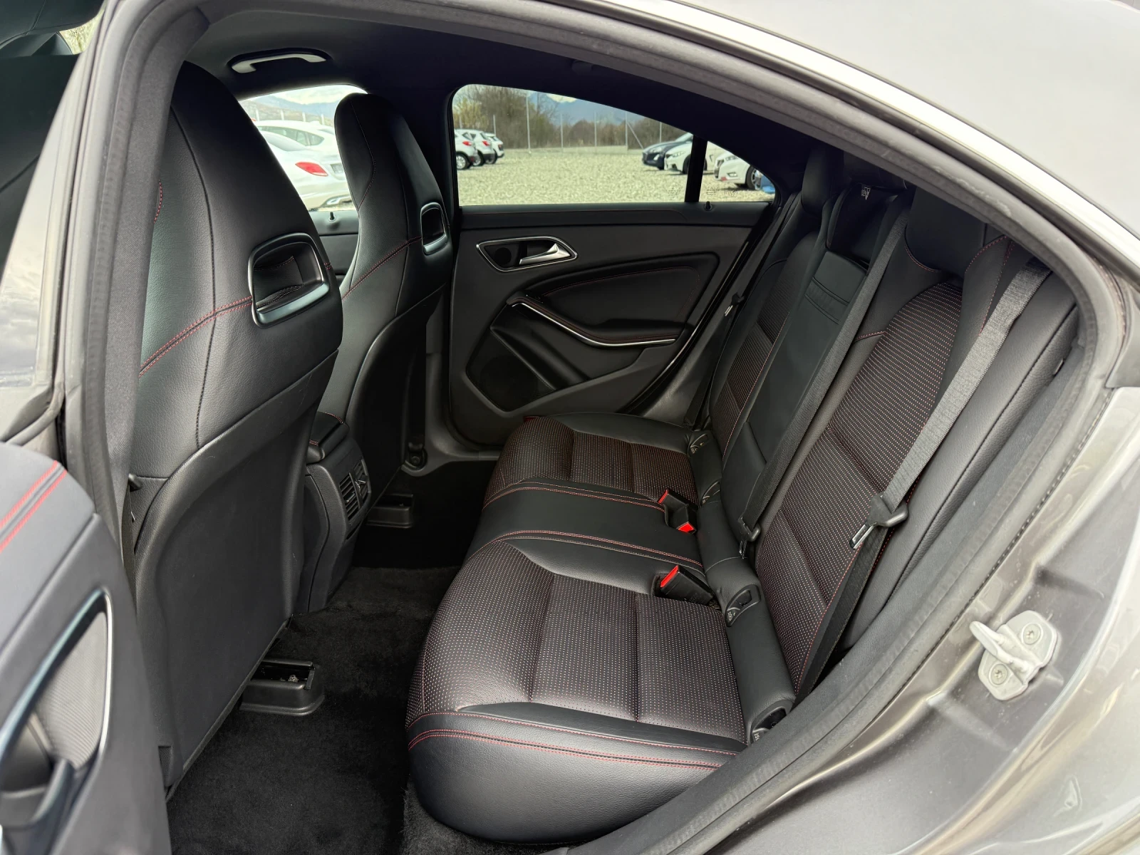 Mercedes-Benz CLA 220 AMG  | Mobile.bg   12