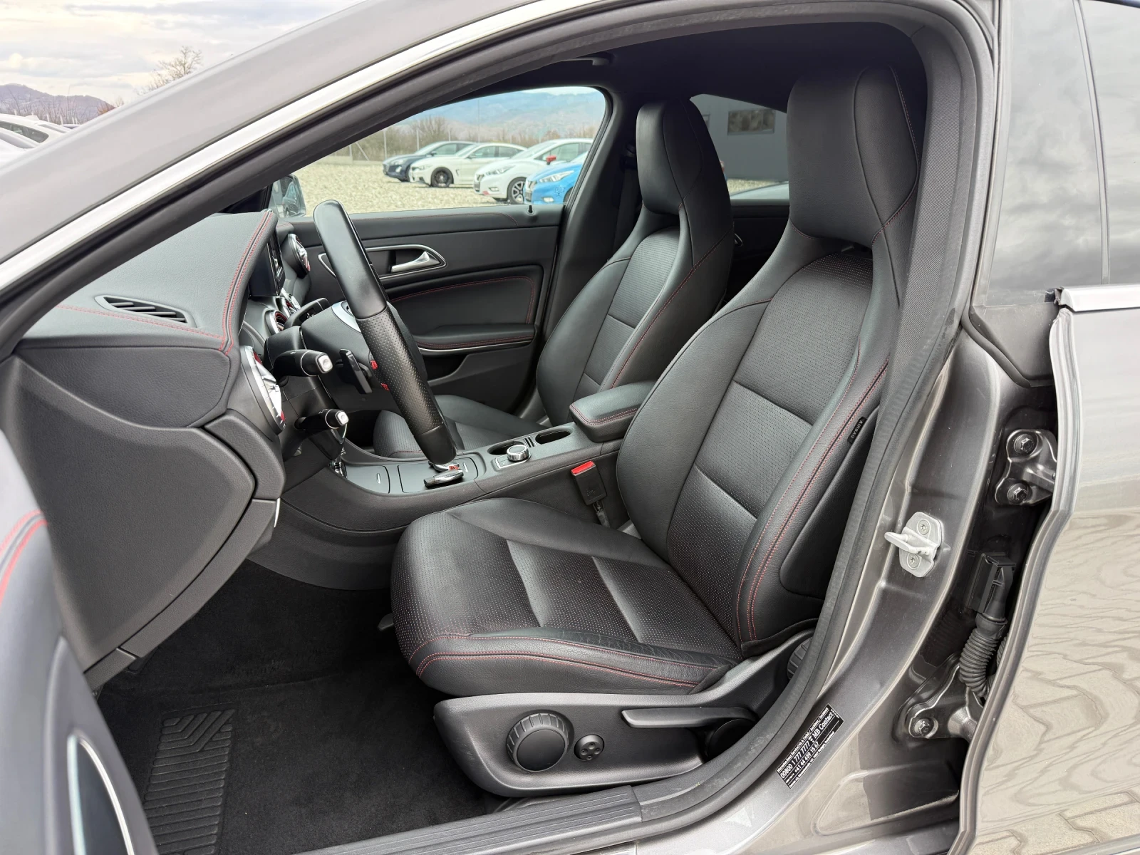 Mercedes-Benz CLA 220 AMG  | Mobile.bg   11