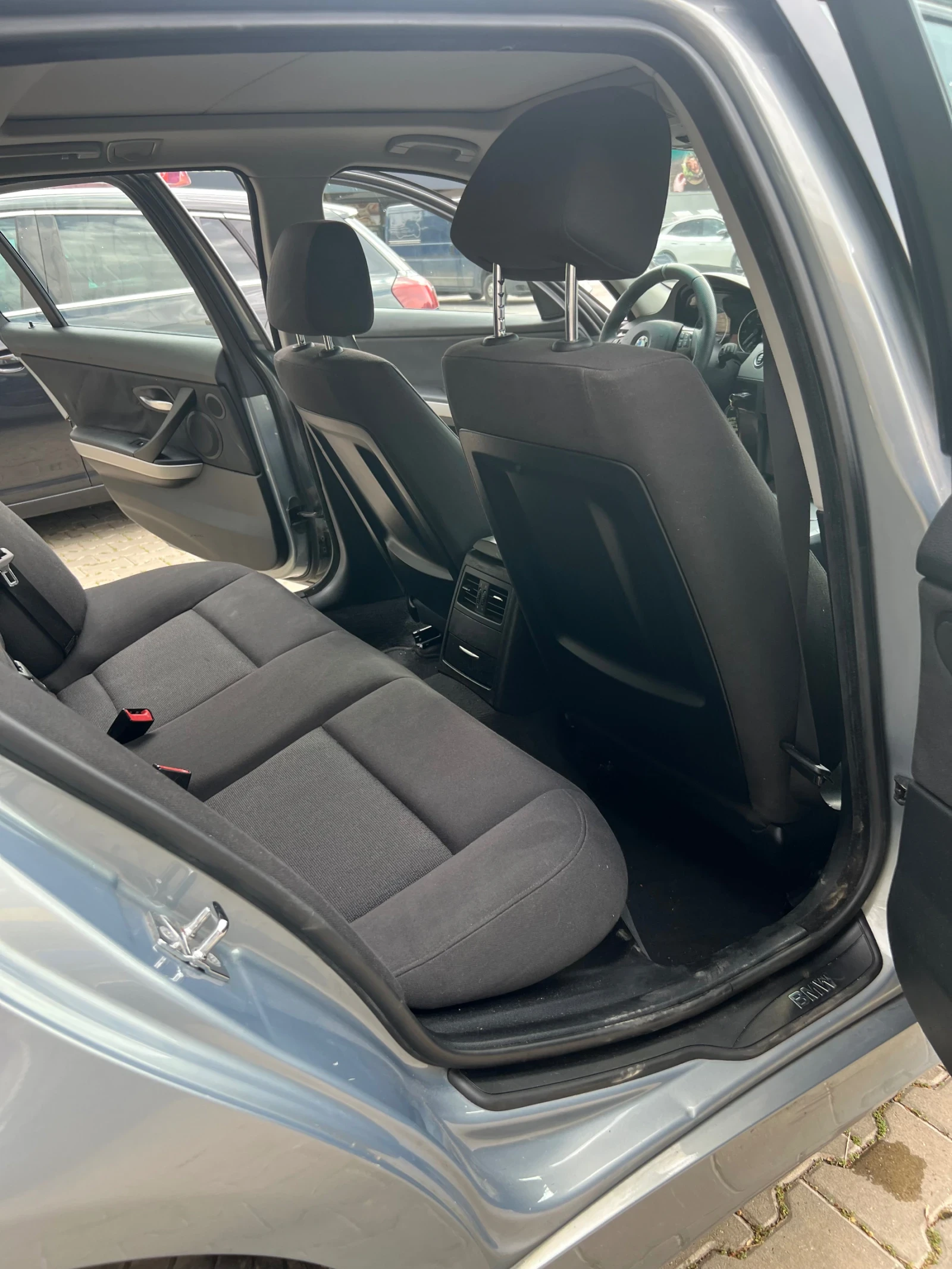 BMW 320 i - изображение 6