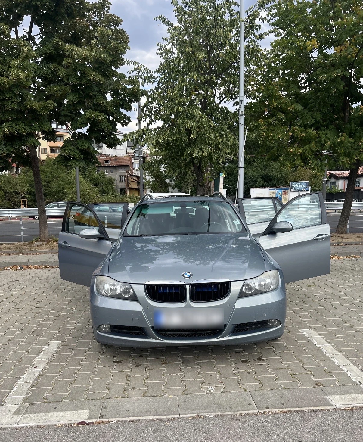 BMW 320 i | Mobile.bg � ����������� 1
