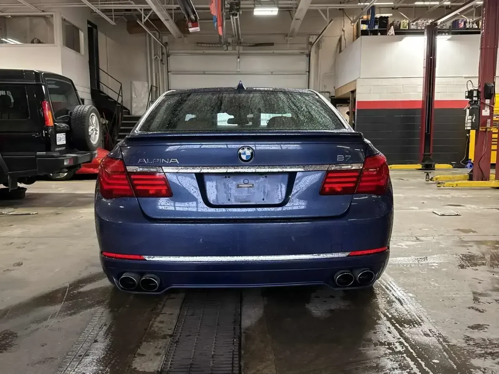 Alpina B7  LWB AWD - изображение 5