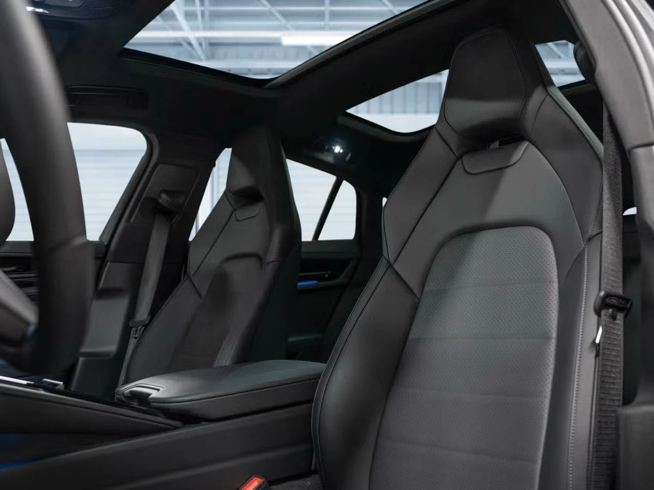 Porsche Panamera 4* E-HYBRID* FACELIFT* MATRIX* BOSE* ����* ������� | Mobile.bg � ����������� 10