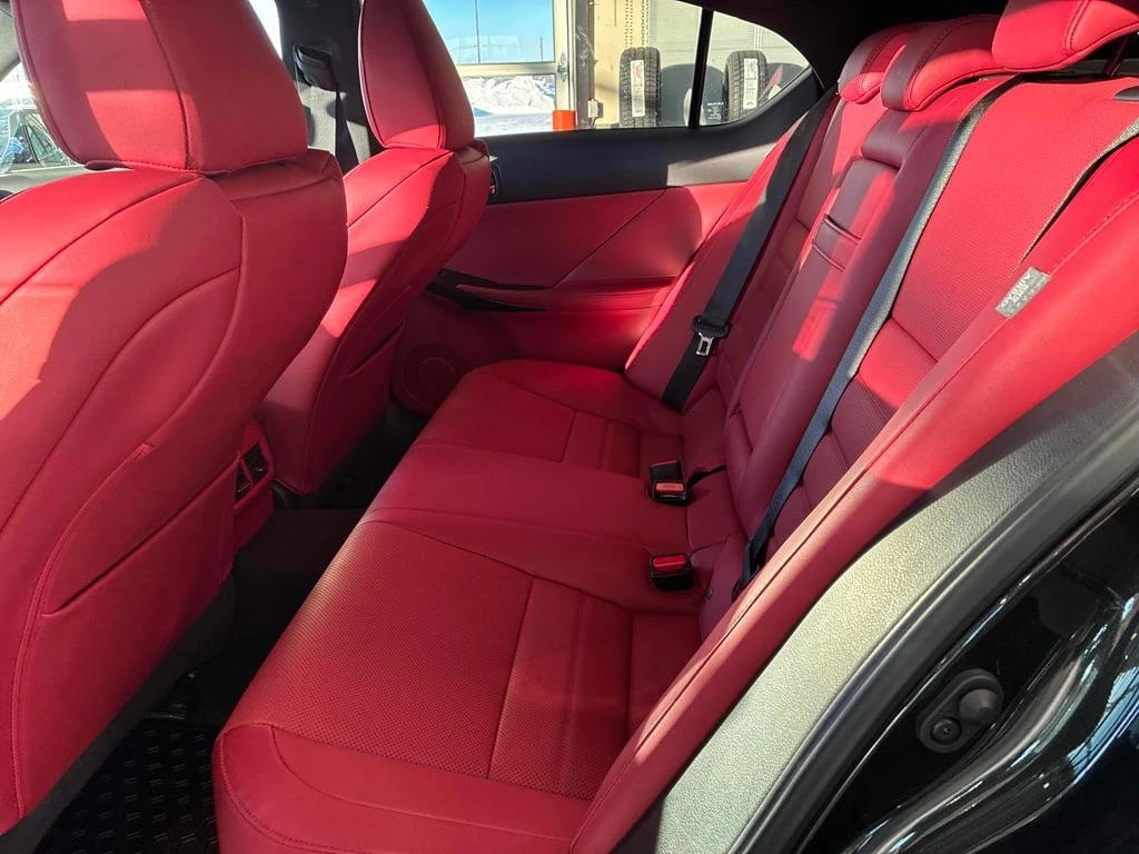 Lexus IS 350 AWD / R-LINE / ��������� / CARFAX | Mobile.bg � ����������� 13