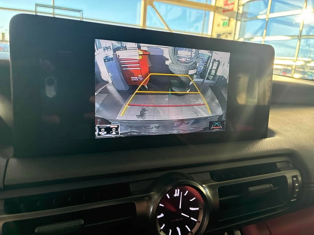 Lexus IS 350 AWD / R-LINE / ��������� / CARFAX | Mobile.bg � ����������� 12