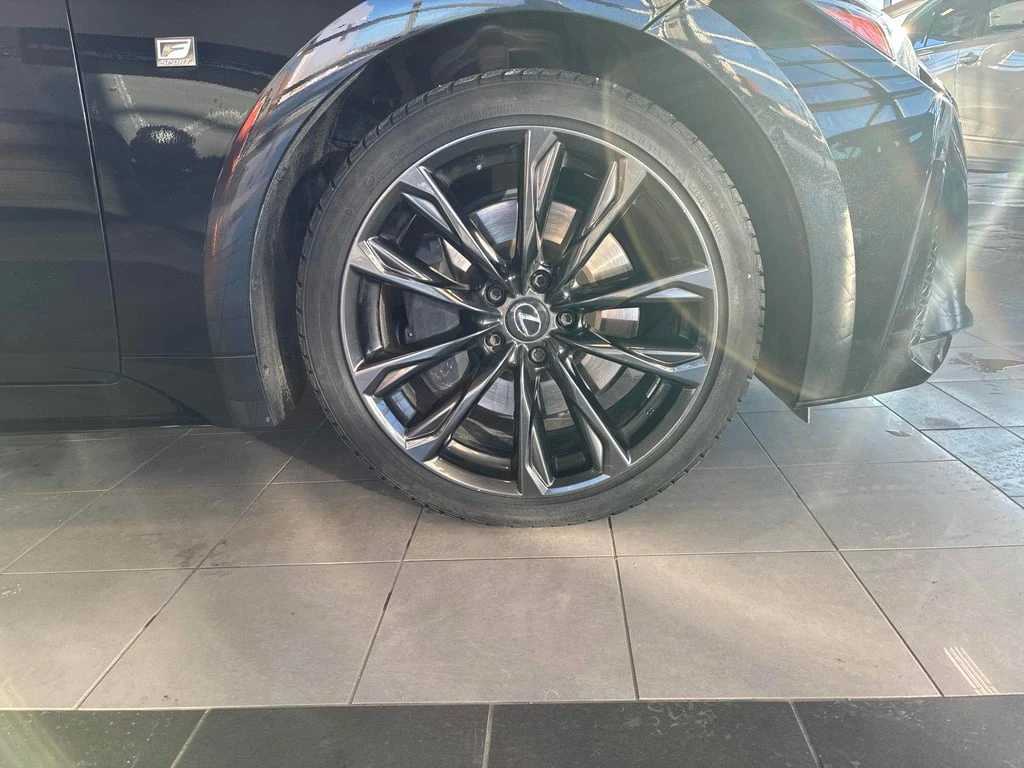 Lexus IS 350 AWD / R-LINE / ОБДУХВАНЕ / CARFAX - изображение 6