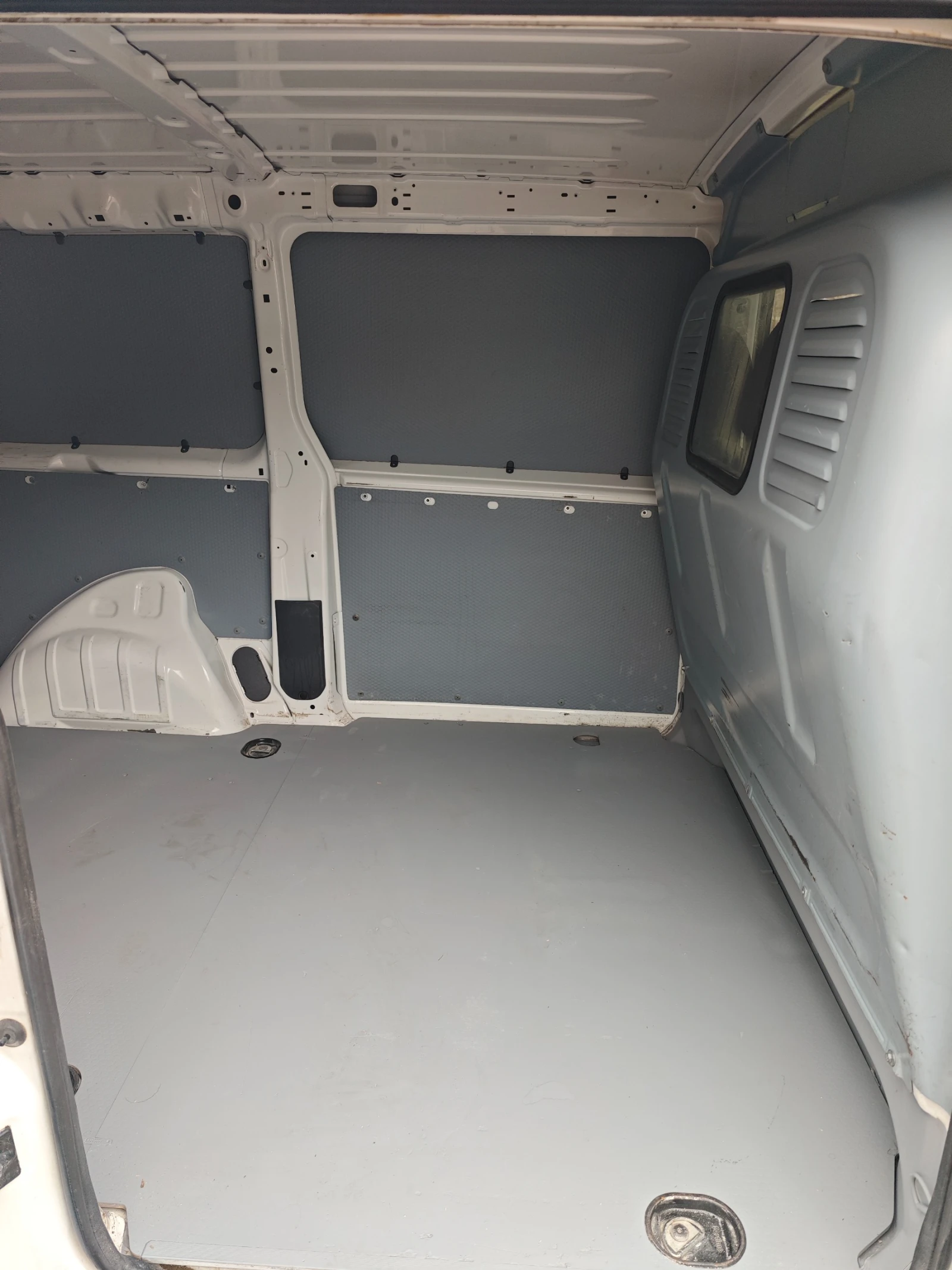 Citroen Jumpy 2.0HDI Н.ФЕЙС - изображение 4