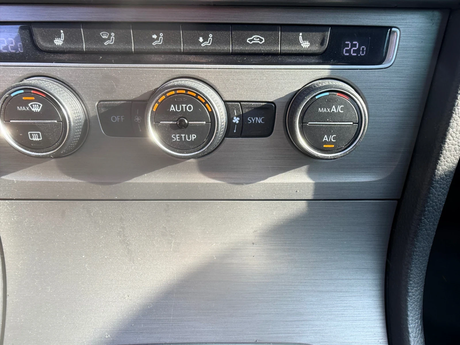 VW Golf 1.6 TDI-105hp | Mobile.bg � ����������� 13