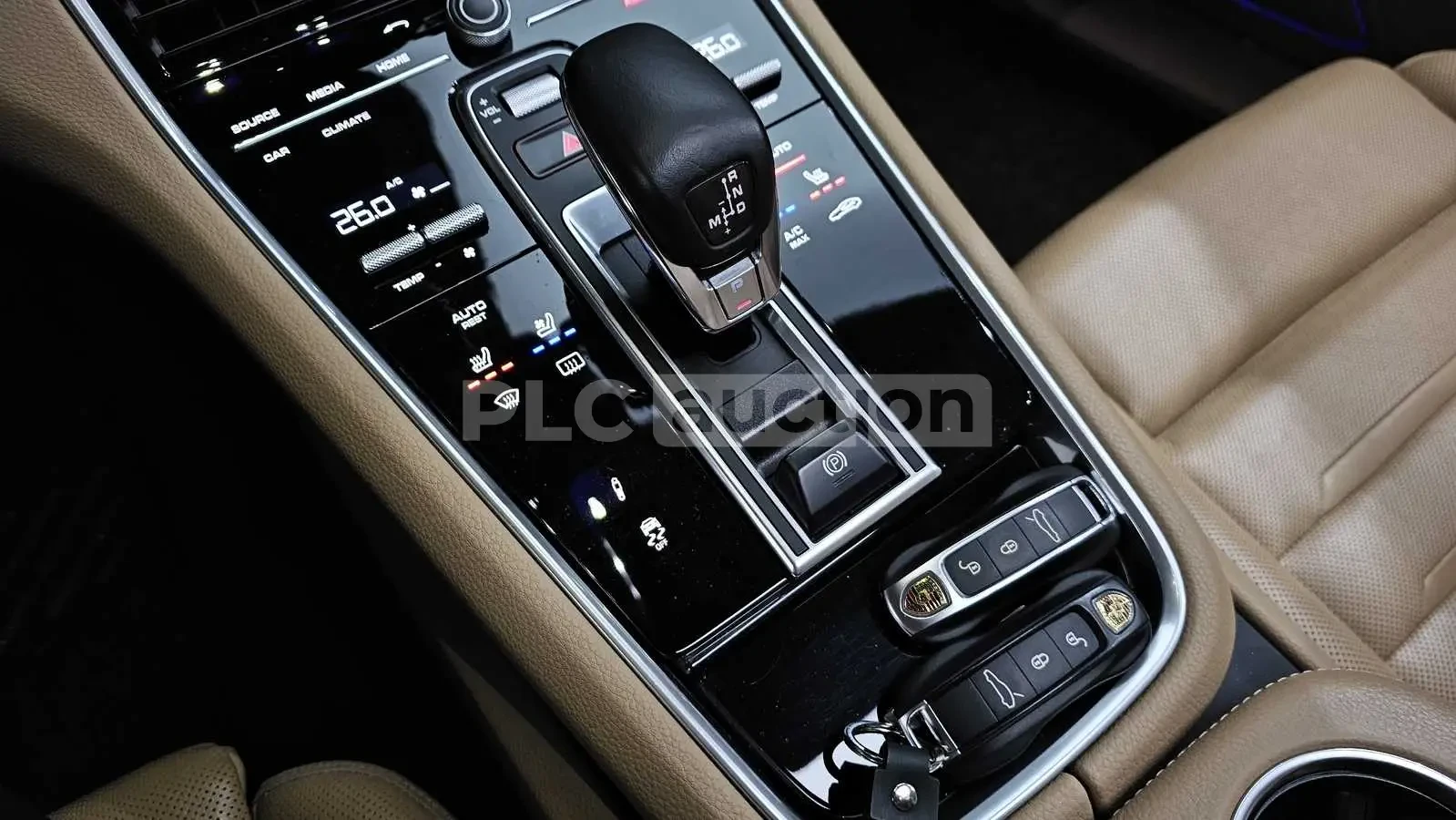 Porsche Panamera, снимка 9 - Автомобили и джипове - 54083015