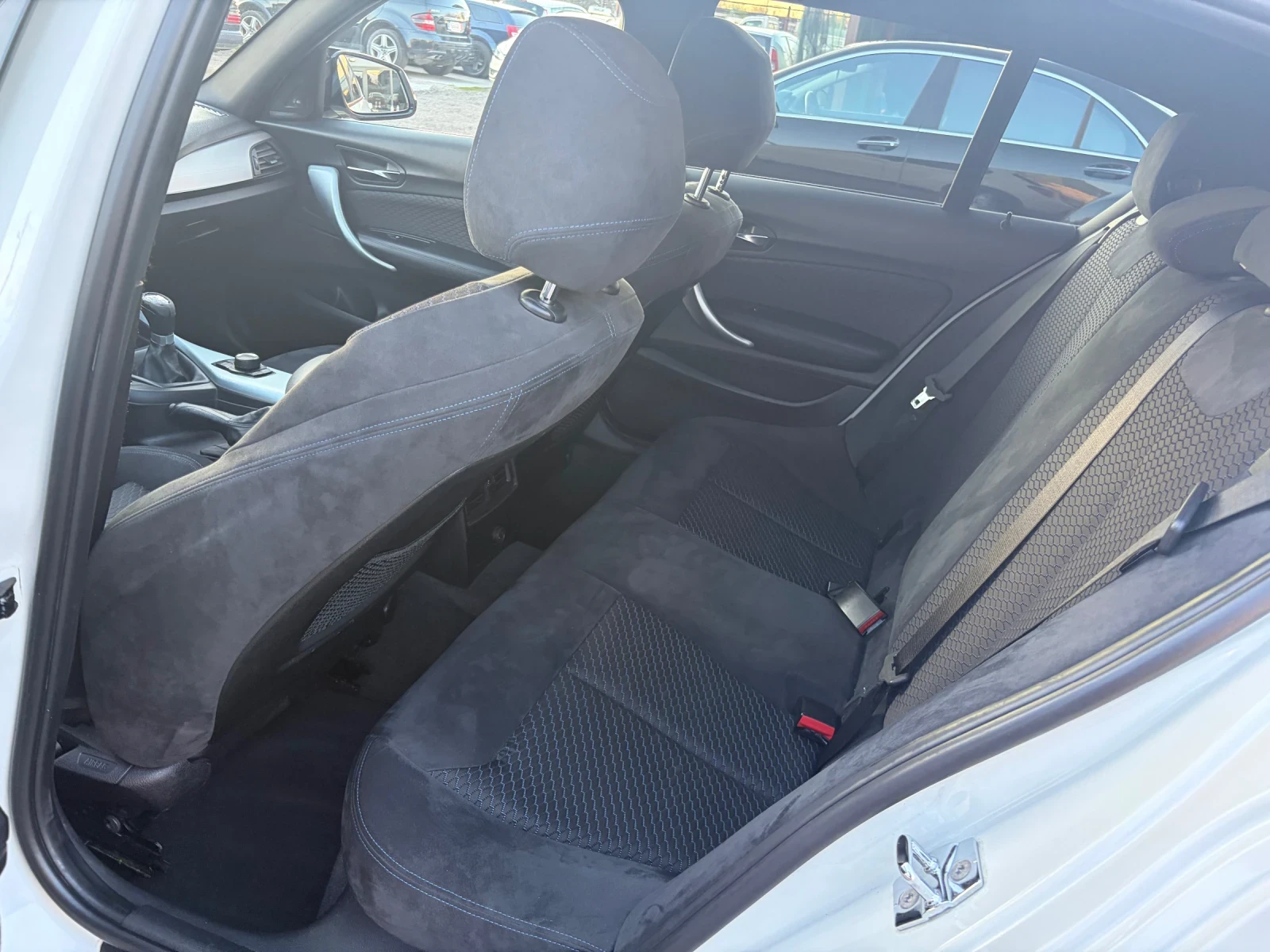 BMW 120 M-paket, снимка 13 - Автомобили и джипове - 54129228