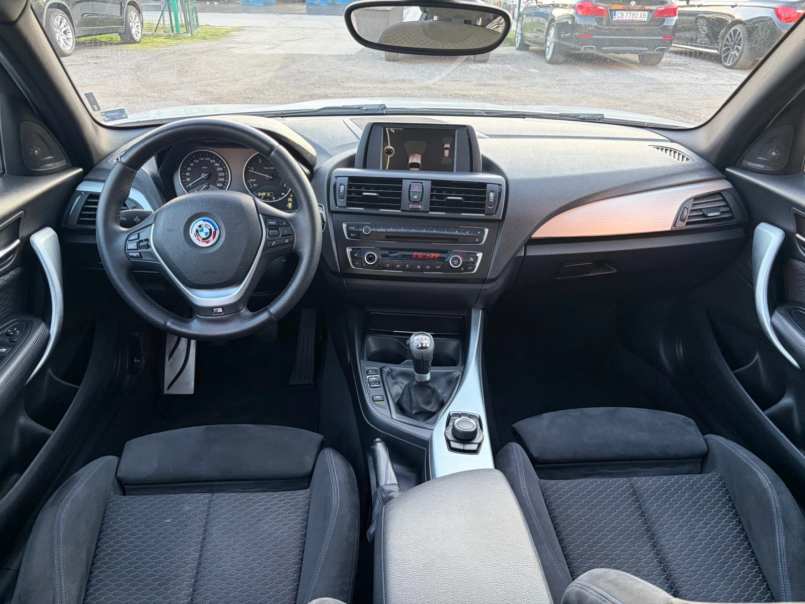 BMW 120 M-paket, снимка 12 - Автомобили и джипове - 54129228