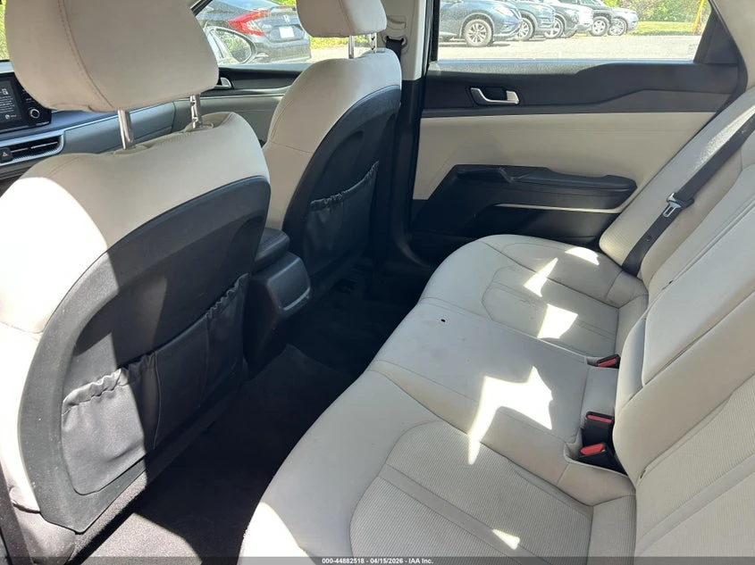 Kia K5 1.6L I-4 DI, DOHC, VVT, TURBO, 180HP Front Wheel | Mobile.bg � ����������� 8