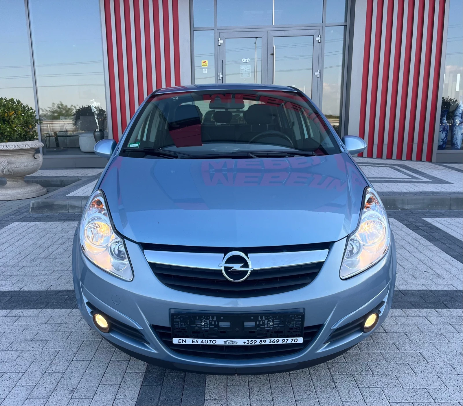 Opel Corsa 1.4 климатик, подгрев 106.000км, снимка 2 - Автомобили и джипове - 54437604