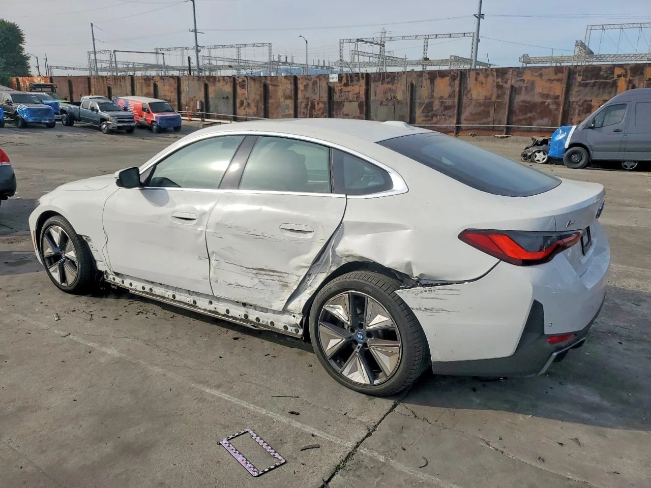 BMW i4 EDRIVE 35 | Mobile.bg � ����������� 4