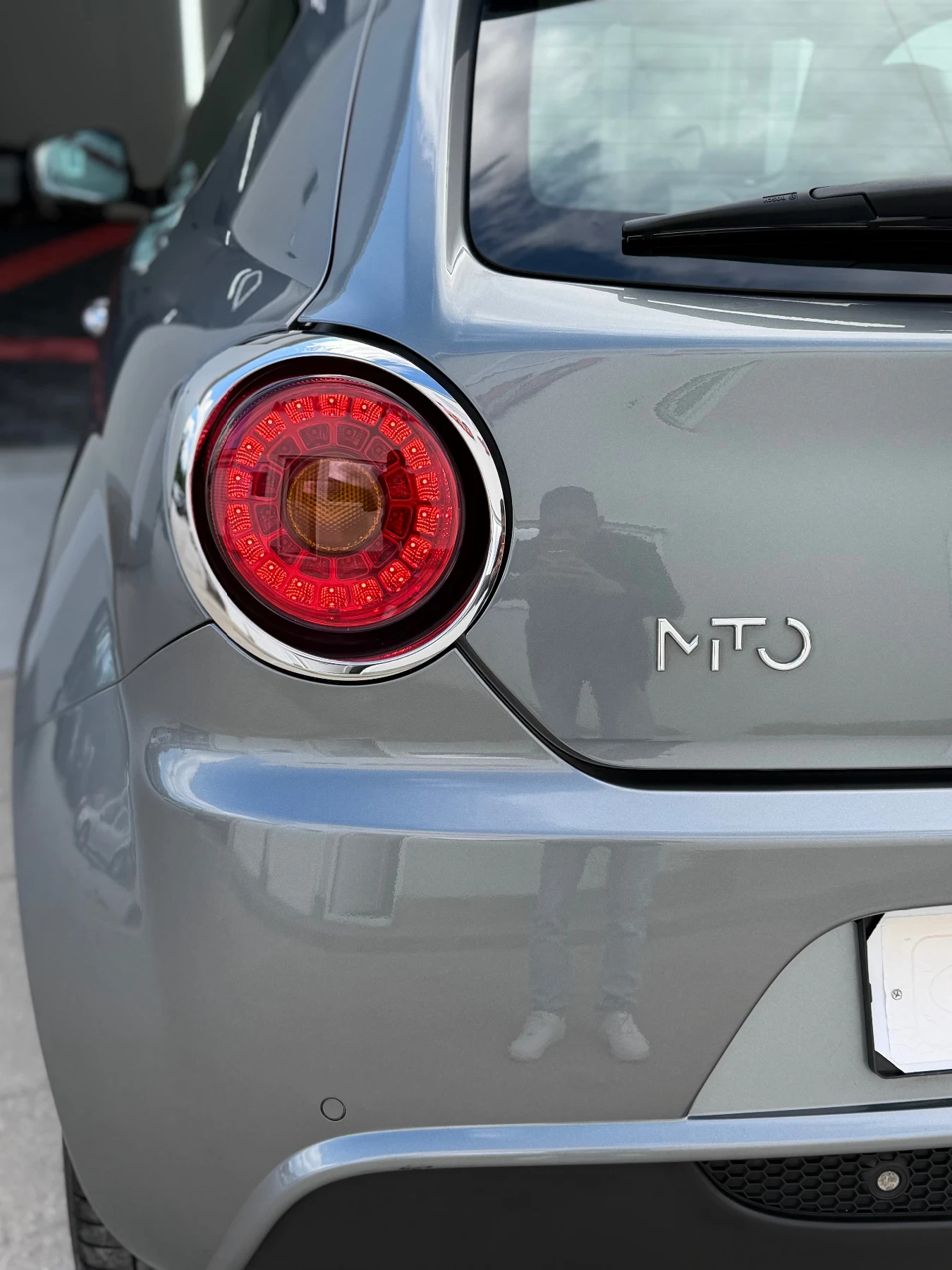 Alfa Romeo MiTo 1.4 turbo 155кс Кожа Нави Bose, снимка 4 - Автомобили и джипове - 54591102