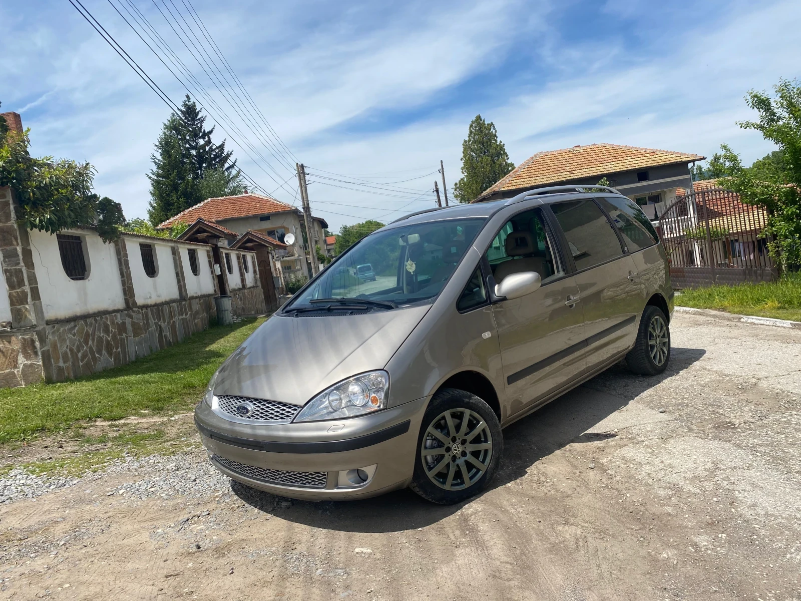 Ford Galaxy 1.9 131
