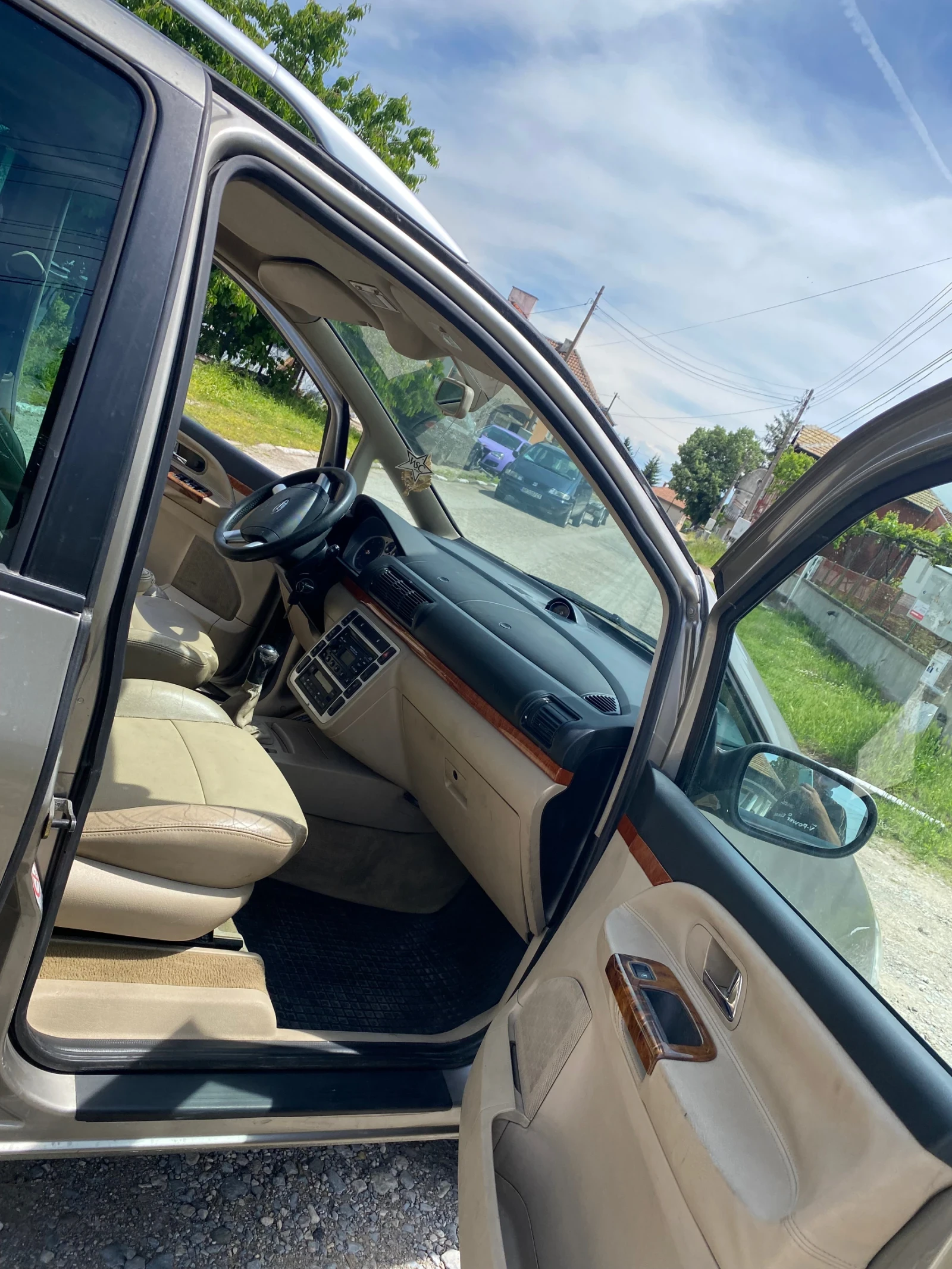 Ford Galaxy 1.9 131, снимка 11 - Автомобили и джипове - 54648589