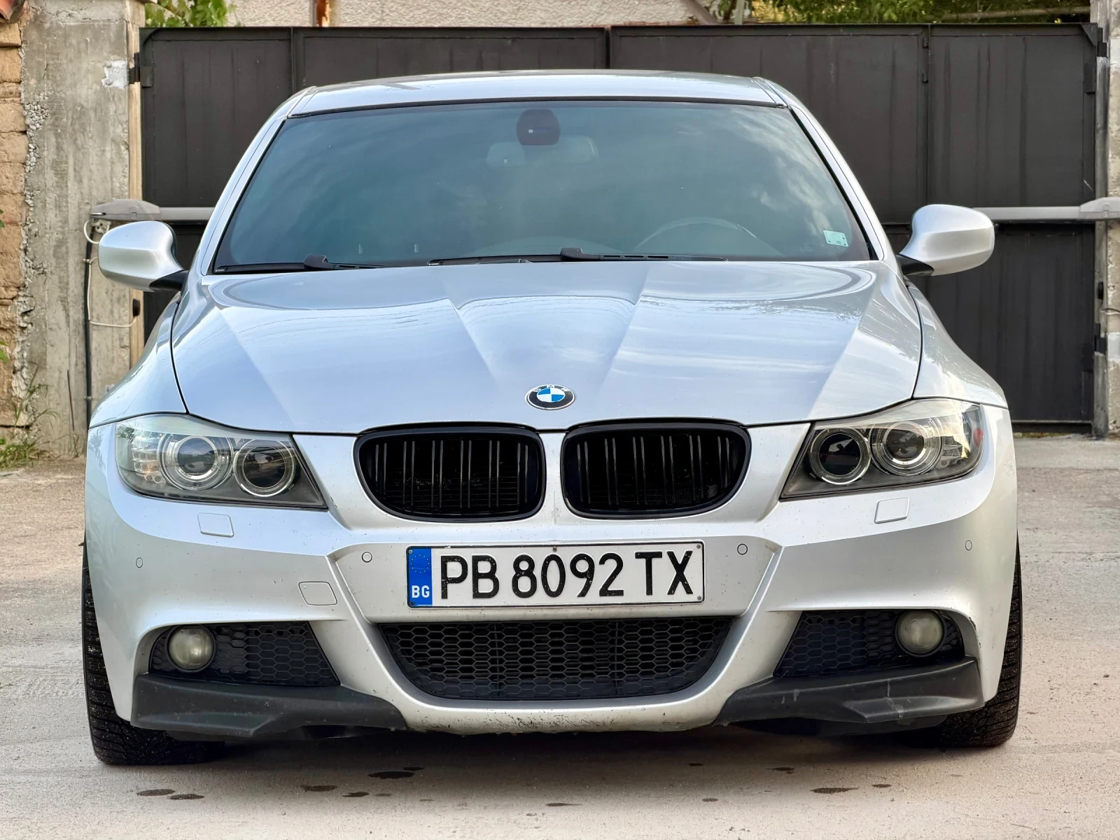 BMW 320, снимка 4 - Автомобили и джипове - 54671753