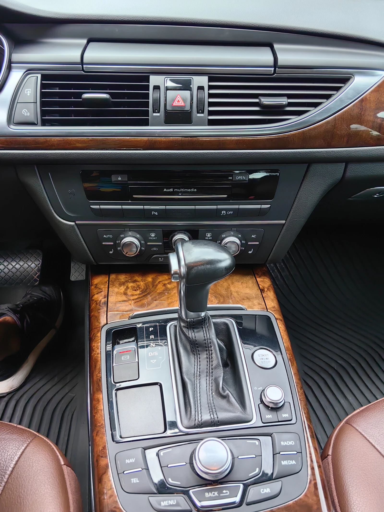 Audi A6, снимка 11 - Автомобили и джипове - 54682190