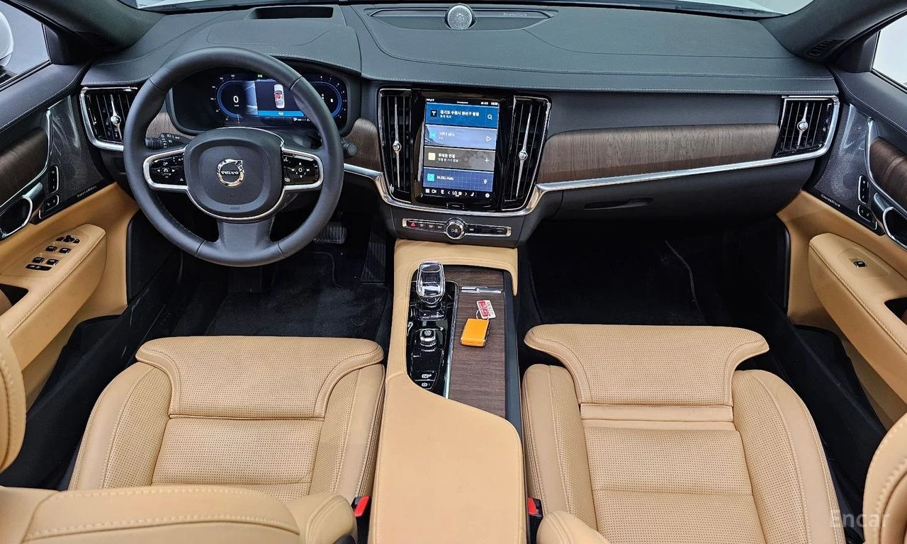 Volvo S90 Т6* AWD* ULTRA* ХЕДЪП* ОБДУХВАНЕ* 360КАМЕРА* , снимка 6 - Автомобили и джипове - 54808387