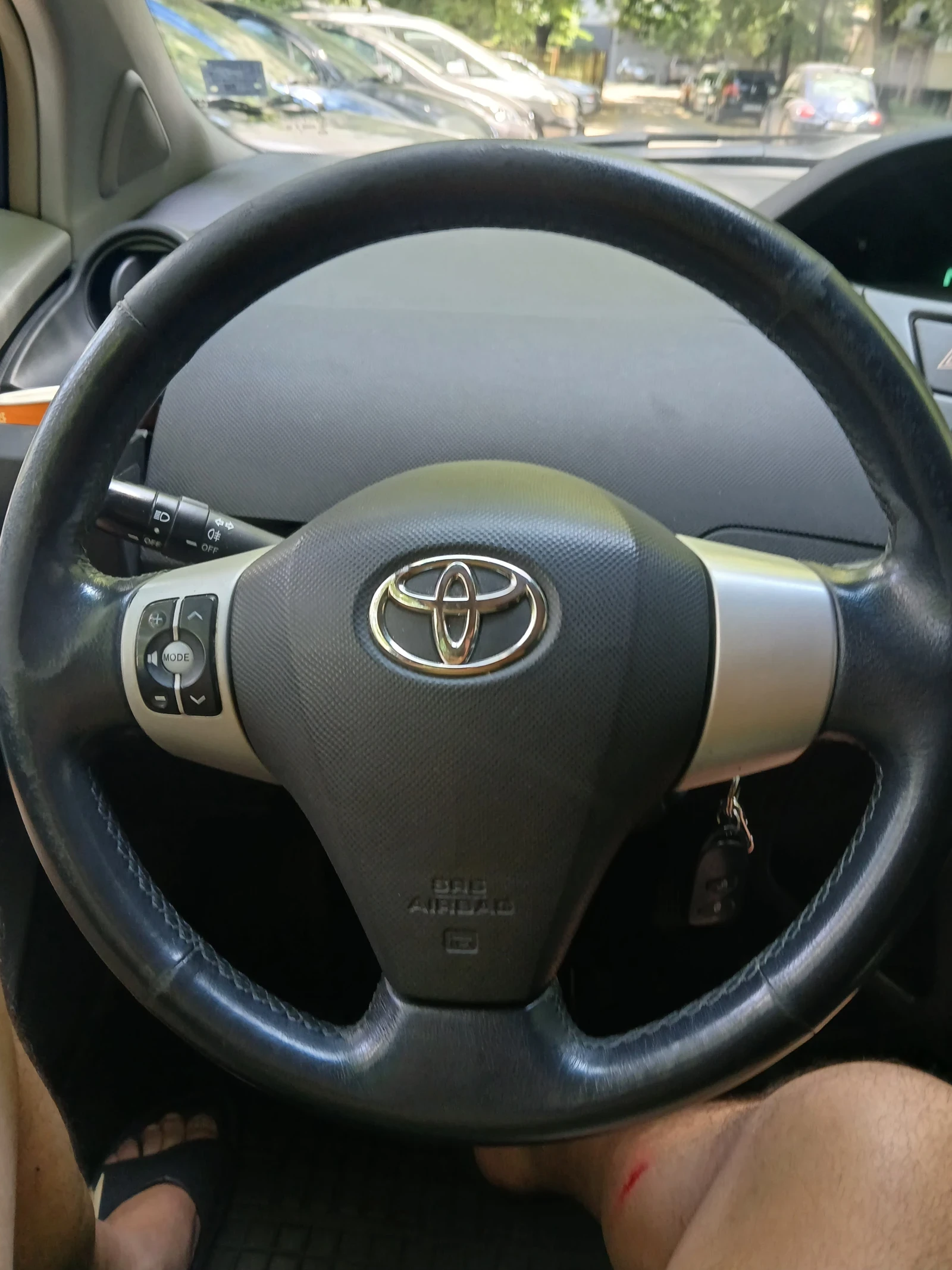 Toyota Yaris D4D, снимка 8 - Автомобили и джипове - 55103594