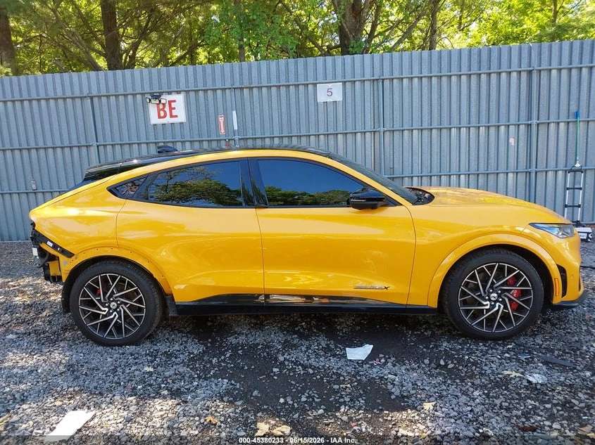 Ford Mustang Mach-E Gt, снимка 13 - Автомобили и джипове - 55288812