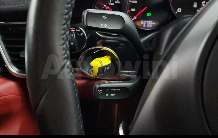 Porsche Panamera * АвтоКредит* (ЦЕНА ДО БГ), снимка 14 - Автомобили и джипове - 55434137