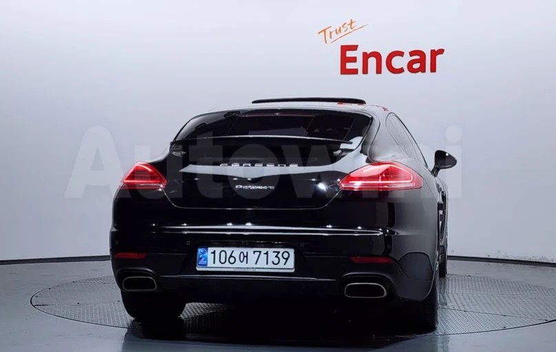 Porsche Panamera * АвтоКредит* (ЦЕНА ДО БГ), снимка 4 - Автомобили и джипове - 55434137